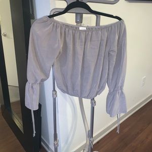 Everly crop-top with 3/4 length sleeves